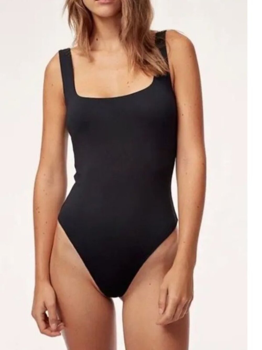 Aritzia Babaton  Sleeveless square-neck bodysuit
